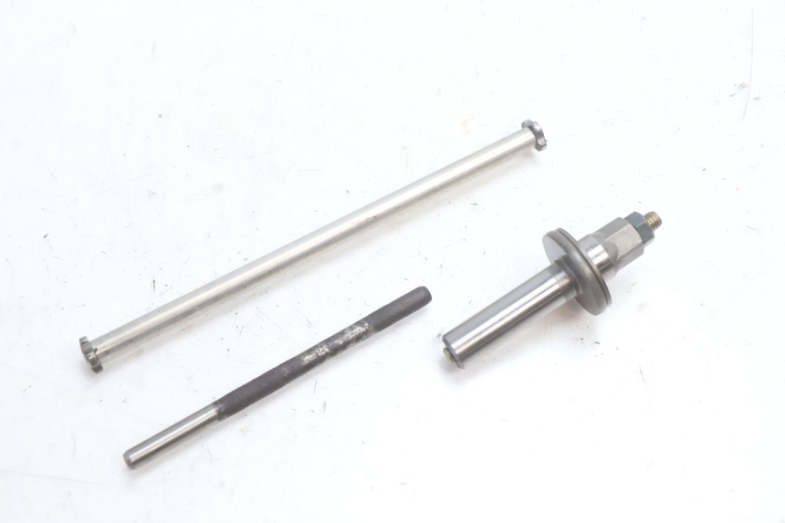 photo de KUPPLUNGSWELLE SUZUKI GSR 600 (2005 - 2012) - Detailansicht des Bauteils