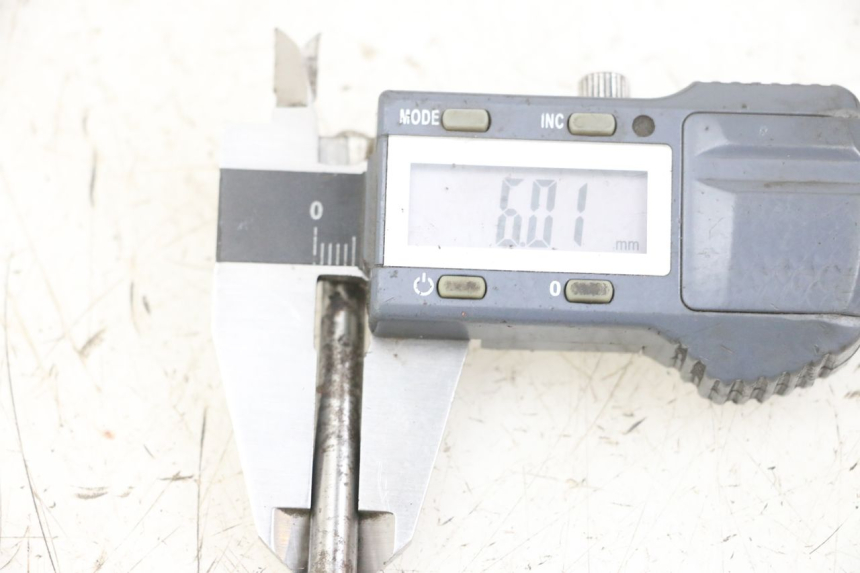 photo de KUPPLUNGSWELLE SUZUKI GSX F GSXF 650 (2007 - 2015) - Zoom auf Gebrauchszustand