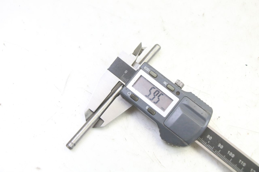 photo de KUPPLUNGSWELLE SUZUKI SV S 650 (2003 - 2009) - Technische Nahaufnahme