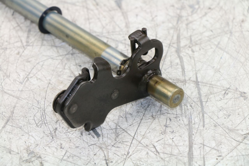 photo de ANTRIEBSWELLE HONDA CB 500 (1997 - 2003) - Technische Nahaufnahme