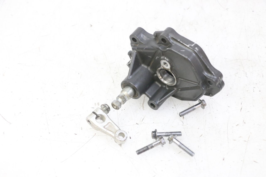 photo de ANTRIEBSWELLE HONDA CB R 1000 (2018 - 2023) - Alternative Perspektive