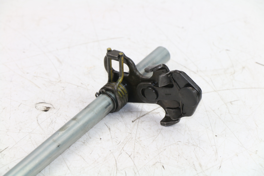 photo de ANTRIEBSWELLE HONDA CBR F 600 (1991 - 1994) - Detailansicht des Bauteils