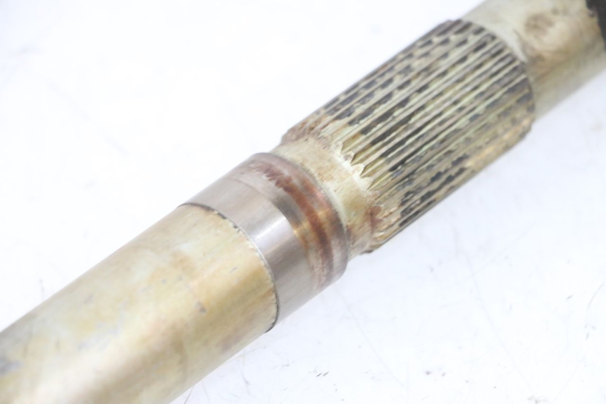 photo de ANTRIEBSWELLE  HYTRACK S 150 (2003 - 2011) - Details der Befestigungspunkte