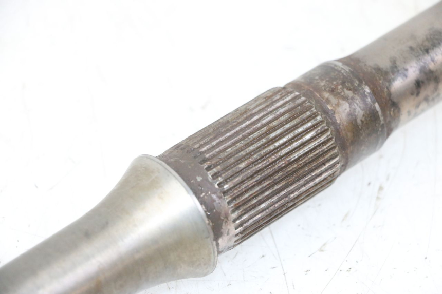 photo de ANTRIEBSWELLE  YAMAHA YFM R RAPTOR 250 (2008 - 2014) - Details der Befestigungspunkte