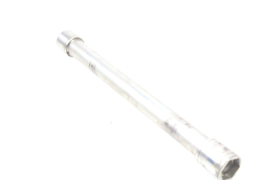 photo de SCHWINGENACHSE HONDA CBR 929 RR FIREBLADE 900 (2000 - 2001) - Hauptansicht