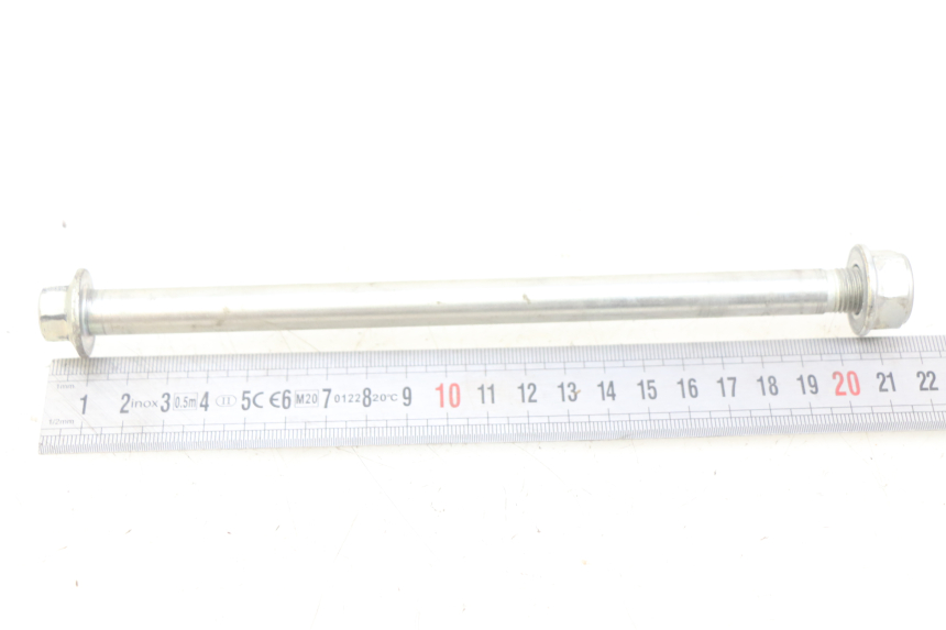 photo de SCHWINGARMACHSE HONDA CRF CR-F 125 (2022 - 2023) - Zoom auf Gebrauchszustand