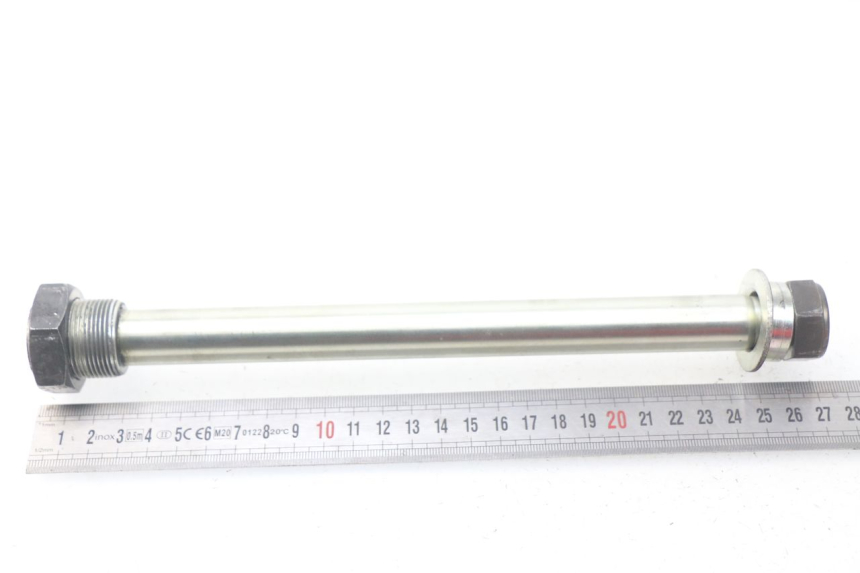 photo de SCHWINGENACHSE YAMAHA FJR ABS 1300 (2006 - 2012) - Zoom auf Gebrauchszustand