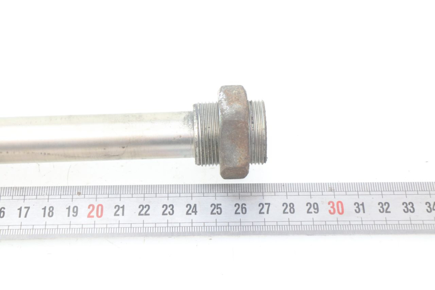 photo de SCHWINGARMACHSE YAMAHA FJR ABS 1300 (2016 - 2020) - Zoom auf Gebrauchszustand