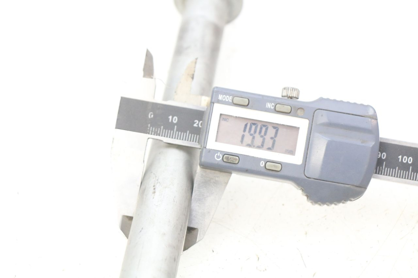 photo de SCHWINGARMACHSE HONDA INTEGRA NC D 750 (2016 - 2018) - Alternative Perspektive