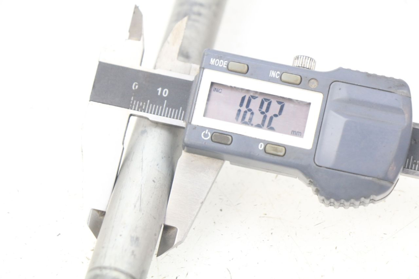 photo de SCHWINGARMACHSE KAWASAKI KX F KXF 450 (2012 - 2015) - Alternative Perspektive