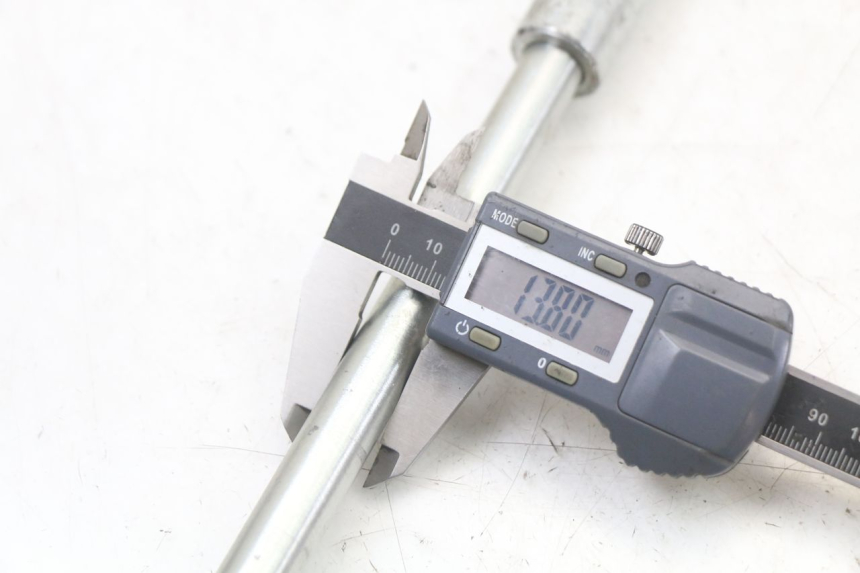 photo de SCHWINGENACHSE MASAI SCRAMBLER SPORT 125 (2021 - 2025) - Technische Nahaufnahme