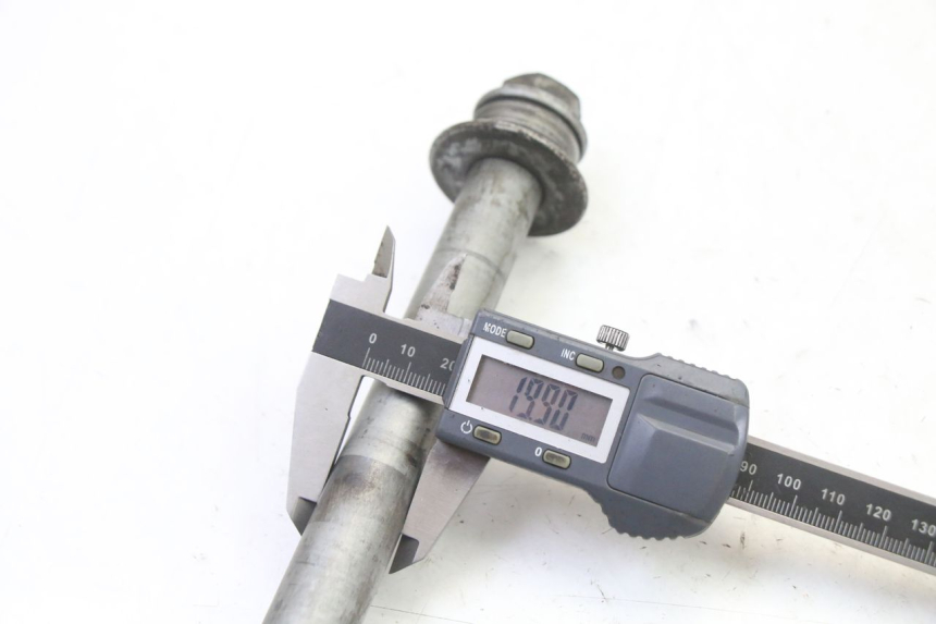 photo de SCHWINGENACHSE HONDA NTV DEAUVILLE ABS 700 (2007 - 2016) - Technische Nahaufnahme