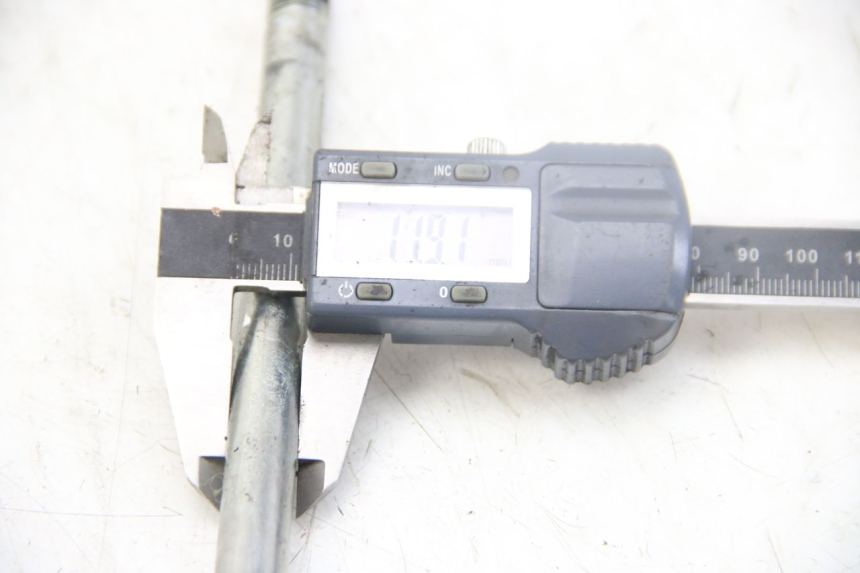 photo de SCHWINGARMACHSE YAMAHA SR 125 (1982 - 2003) - Zoom auf Gebrauchszustand