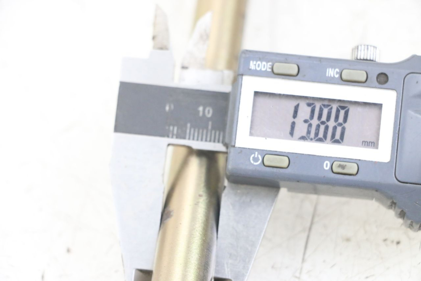 photo de SCHWINGARMACHSE HYTRACK ST 170 (2020 - 2024) - Zoom auf Gebrauchszustand