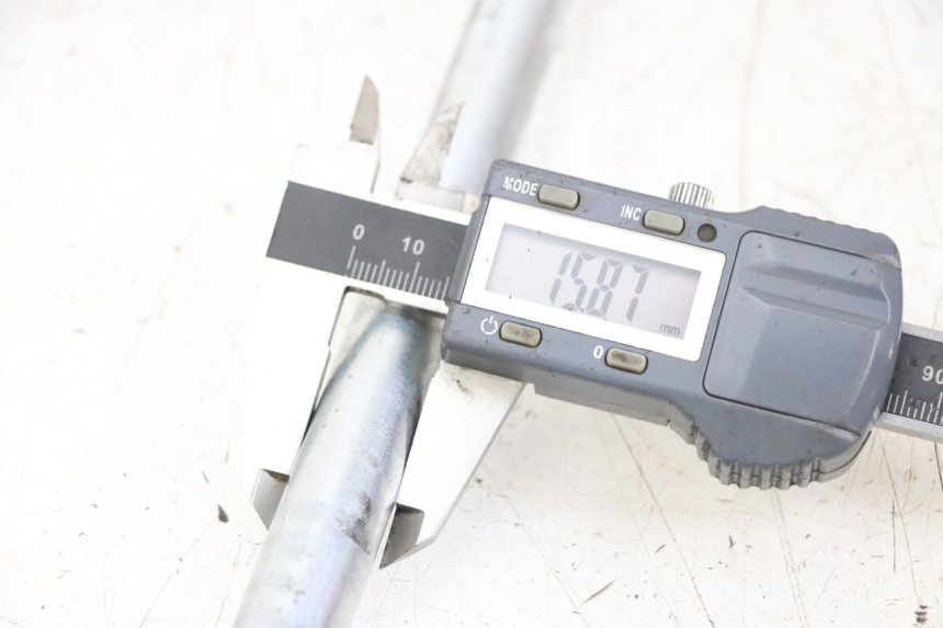 photo de SCHWINGENACHSE YAMAHA TDR DELTABOX 125 (1997 - 2003) - Detailansicht des Bauteils