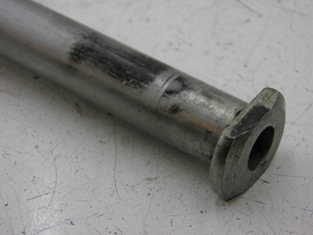 photo de SCHWINGENACHSE YAMAHA FZS FAZER 1000 (2003 - 2005) - Zoom auf Gebrauchszustand