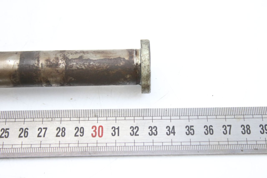 photo de SCHWINGARMACHSE KAWASAKI ZEPHYR 1100 ( - 1995) - Details der Befestigungspunkte