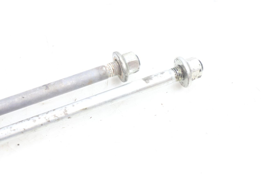 photo de SCHRAUBEN MOTOR YAMAHA FZ8 800 (2010 - 2016) - Technische Nahaufnahme