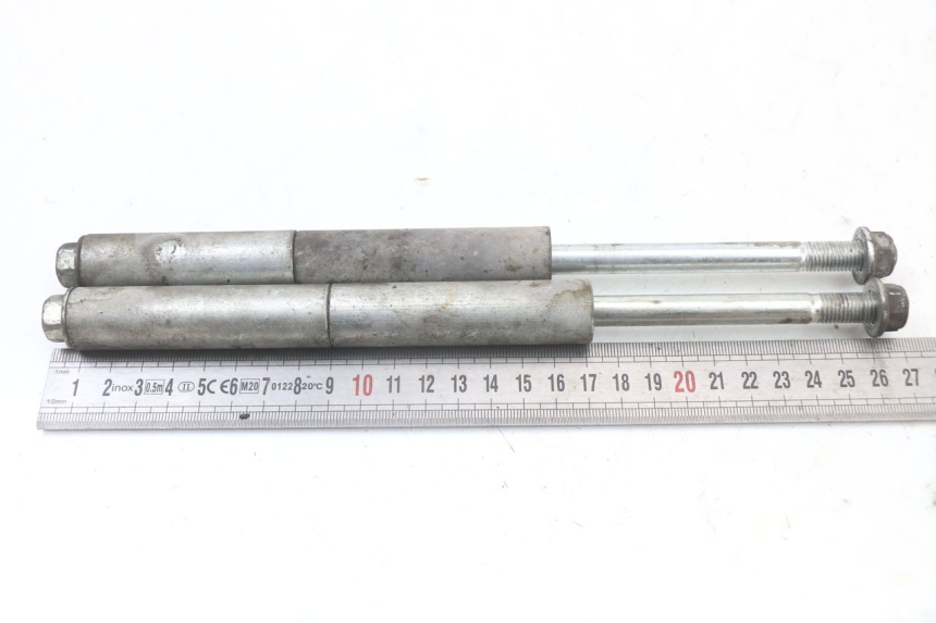 photo de SCHRAUBEN MOTOR HYOSUNG GF 125 (2001 - 2005) - Detailansicht des Bauteils