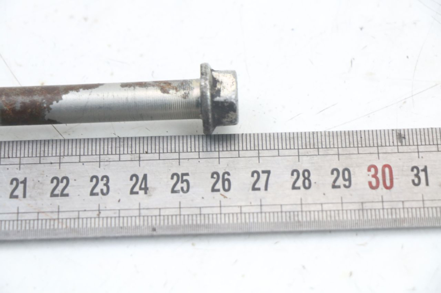 photo de SCHRAUBEN MOTOR SUZUKI GSR 750 (2011 - 2017) - Zoom auf Gebrauchszustand