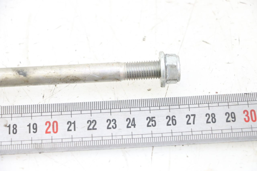 photo de SCHRAUBEN MOTOR SUZUKI GSR 750 (2011 - 2017) - Alternative Perspektive