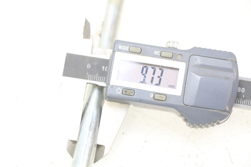 photo de MOTORWELLE PIAGGIO MP3 LT 400 (2007 - 2012) - Zoom auf Gebrauchszustand