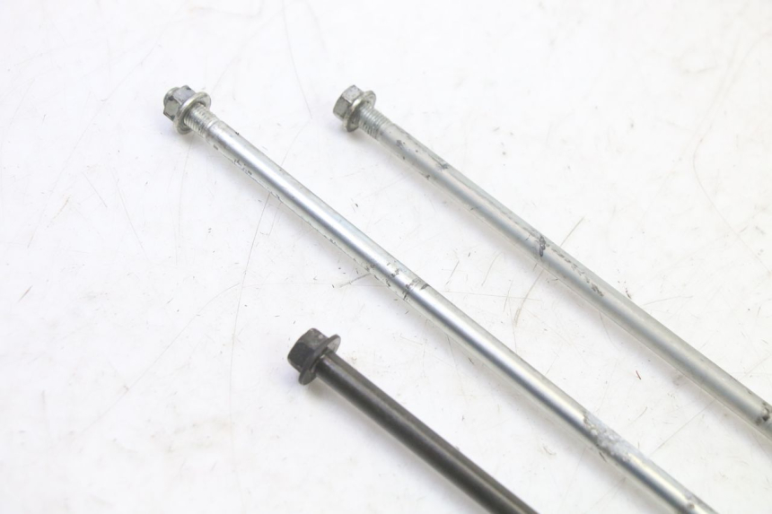 photo de SCHRAUBEN MOTOR HONDA NTV DEAUVILLE 650 (2001 - 2006) - Detailansicht des Bauteils