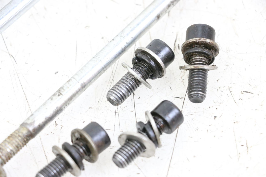 photo de SCHRAUBEN MOTOR NITRO MOTORS THUNDER 125 - Zoom auf Gebrauchszustand