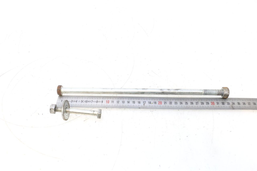 photo de SCHRAUBEN MOTOR PIAGGIO VESPA S 2T 50 (2007 - 2014) - Zoom auf Gebrauchszustand