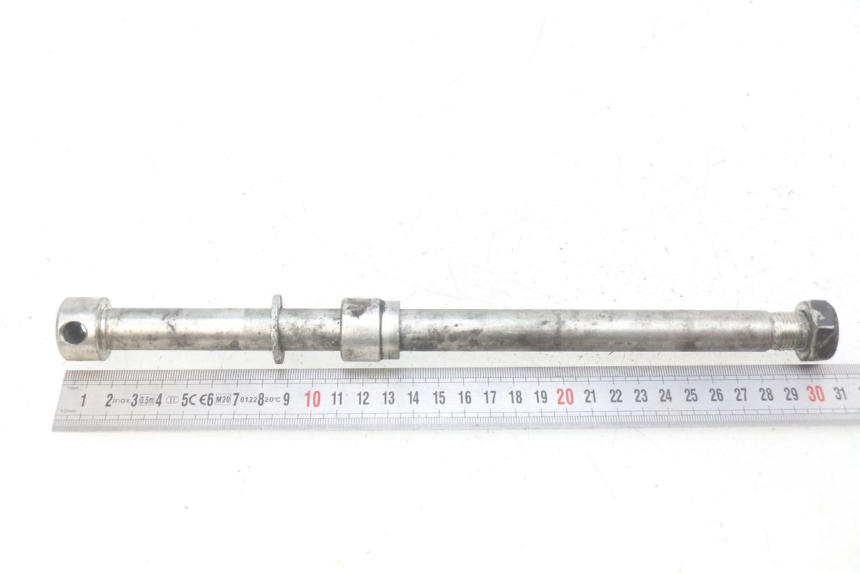 photo de HINTERACHSE ROYAL ENFIELD BULLET CLASSIC 500 (2017 - 2020) - Technische Nahaufnahme