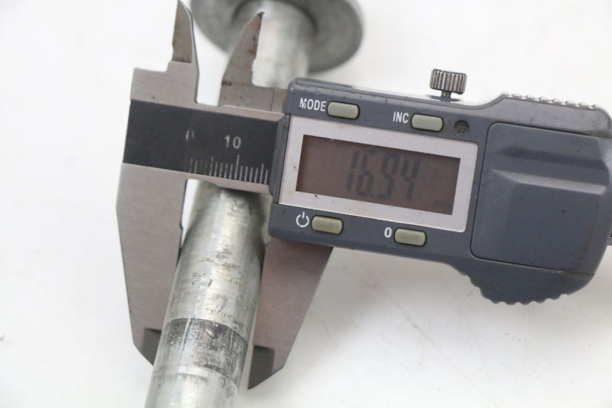 photo de HINTERRADACHSE APRILIA CLASSIC 125 (1995 - 2001) - Technische Nahaufnahme