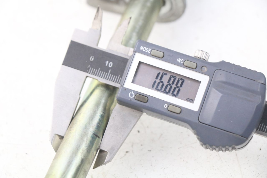 photo de HINTERRADACHSE HYOSUNG COMET GTR 125 (2007 - 2014) - Detailansicht des Bauteils