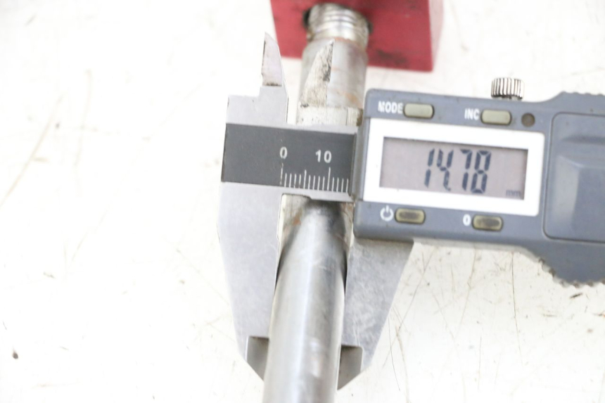 photo de HINTERACHSE CCR DIRT BIKE 125 - Detailansicht des Bauteils