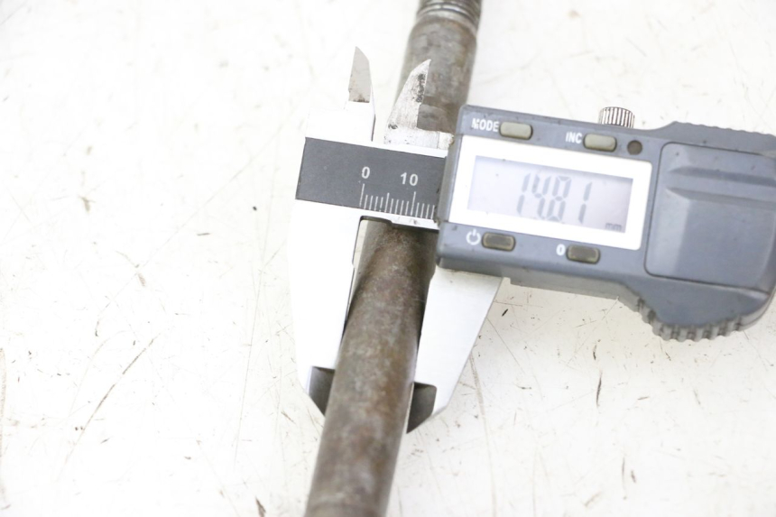 photo de HINTERRADACHSE BSE DIRTBIKE PH10L 125 - Zoom auf Gebrauchszustand