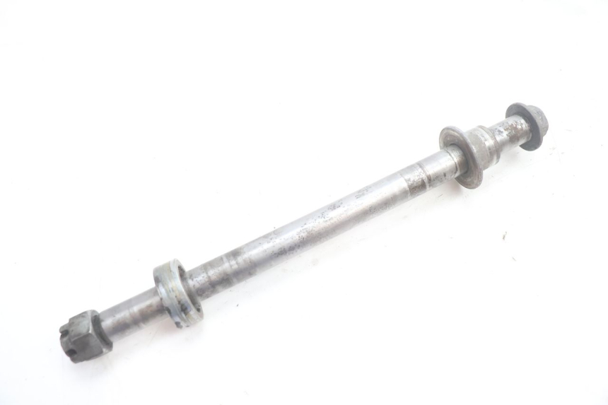 photo de HINTERRADACHSE KAWASAKI GPX F ZX750F 750 (1986 - 1990) - Detailansicht des Bauteils