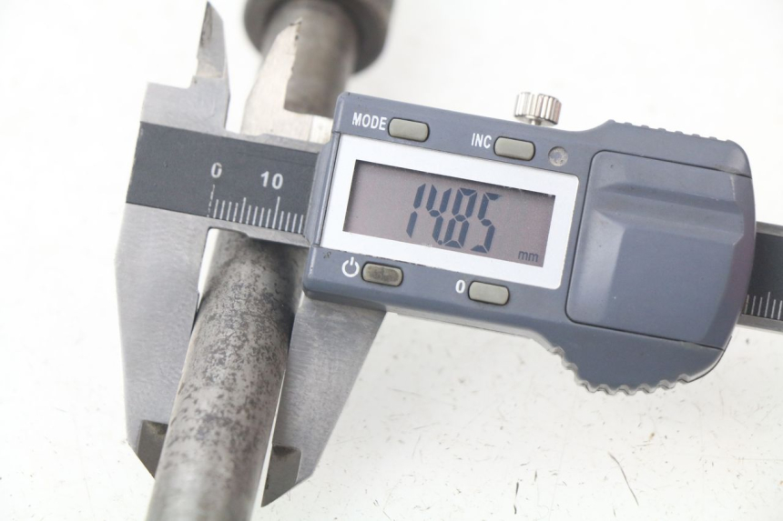 photo de HINTERRADACHSE SMALL MX MX5 MX-5 140 - Technische Nahaufnahme