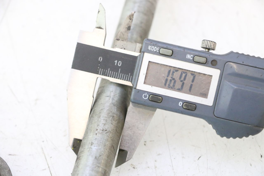 photo de HINTERRADACHSE MZ RT 125 (2000 - 2008) - Gesamtansicht des Produkts