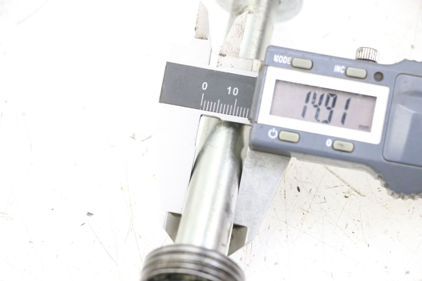 photo de HINTERRADACHSE HUSQVARNA SVARTPILEN 401 (2018 - 2023) - Detailansicht des Bauteils