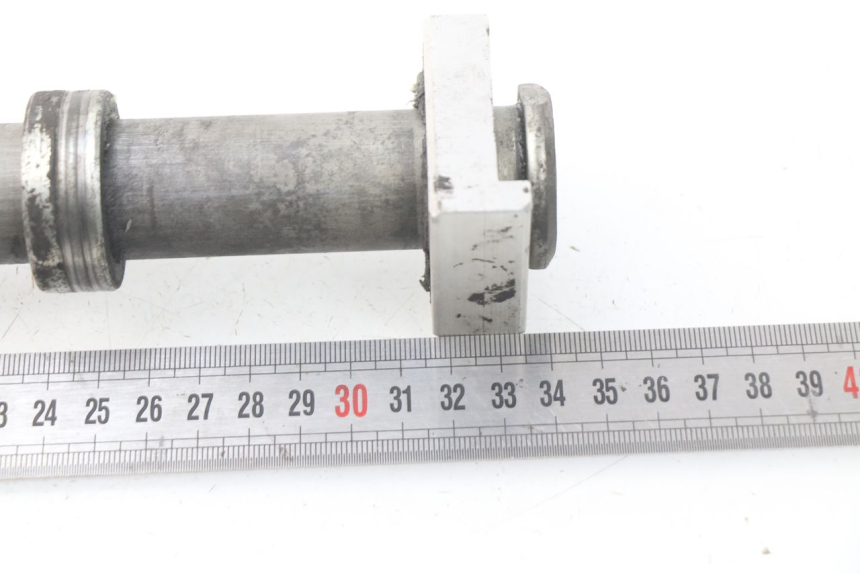 photo de HINTERRADACHSE YAMAHA TDM ABS 900 (2002 - 2014) - Detailansicht des Bauteils