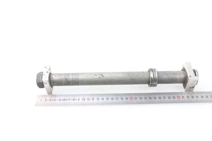 photo de HINTERRADACHSE YAMAHA TDM ABS 900 (2002 - 2014) - Zoom auf Gebrauchszustand