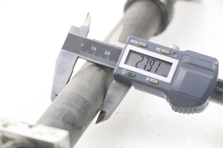 photo de HINTERRADACHSE YAMAHA TDM ABS 900 (2002 - 2014) - Alternative Perspektive