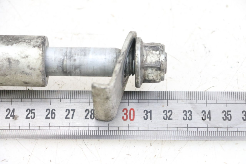 photo de HINTERRADACHSE SUZUKI VL INTRUDER 125 (2004 - 2007) - Detailansicht des Bauteils