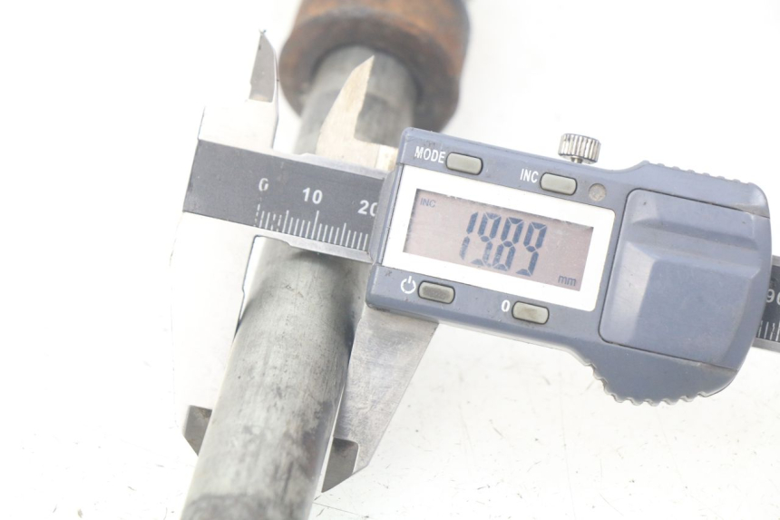 photo de HINTERACHSE SUZUKI XF FREEWIND 650 (1997 - 2003) - Zoom auf Gebrauchszustand