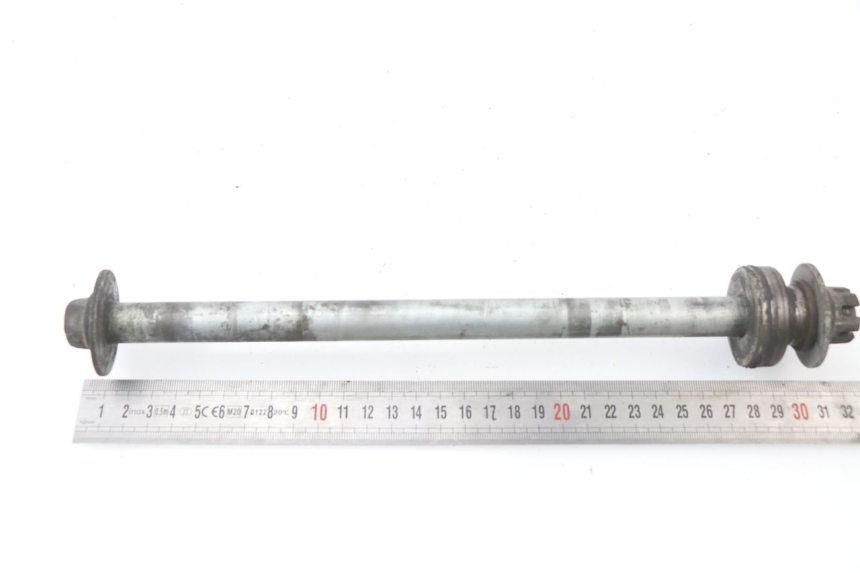 photo de HINTERRADACHSE YAMAHA XJN XJ N DIVERSION 600 (1994 - 1997) - Technische Nahaufnahme