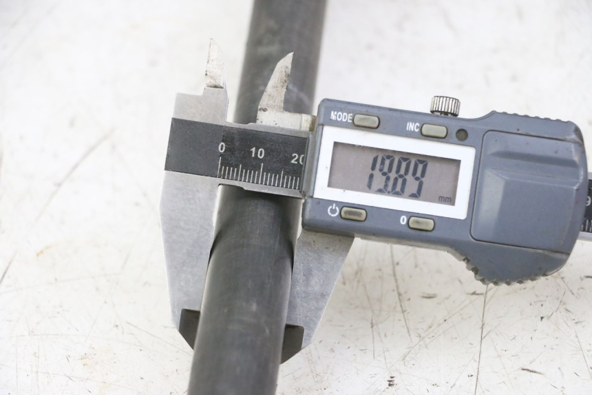 photo de HINTERRADACHSE YAMAHA FZS FAZER 600 (2001 - 2003) - Alternative Perspektive