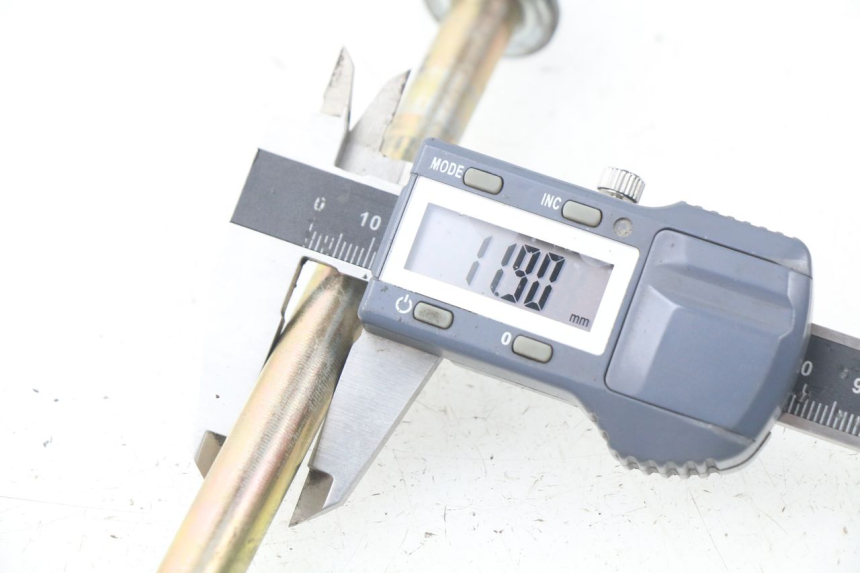 photo de VORDERRADACHSE KYMCO AGILITY FR 2T 50 (2012 - 2017) - Technische Nahaufnahme