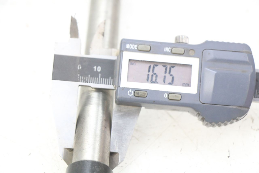 photo de VORDERACHSE ROYAL ENFIELD BULLET CLASSIC 500 (2017 - 2020) - Technische Nahaufnahme