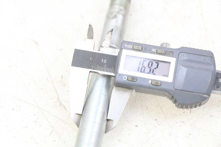 photo de VORDERACHSE SUZUKI BURGMAN 650 (2002 - 2004) - Zoom auf Gebrauchszustand