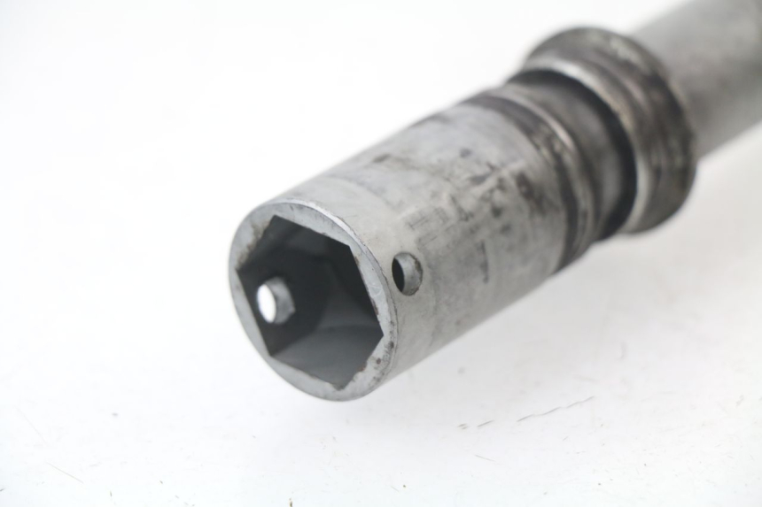 photo de VORDERRADACHSE HONDA CBR 929 RR FIREBLADE 900 (2000 - 2001) - Details der Befestigungspunkte