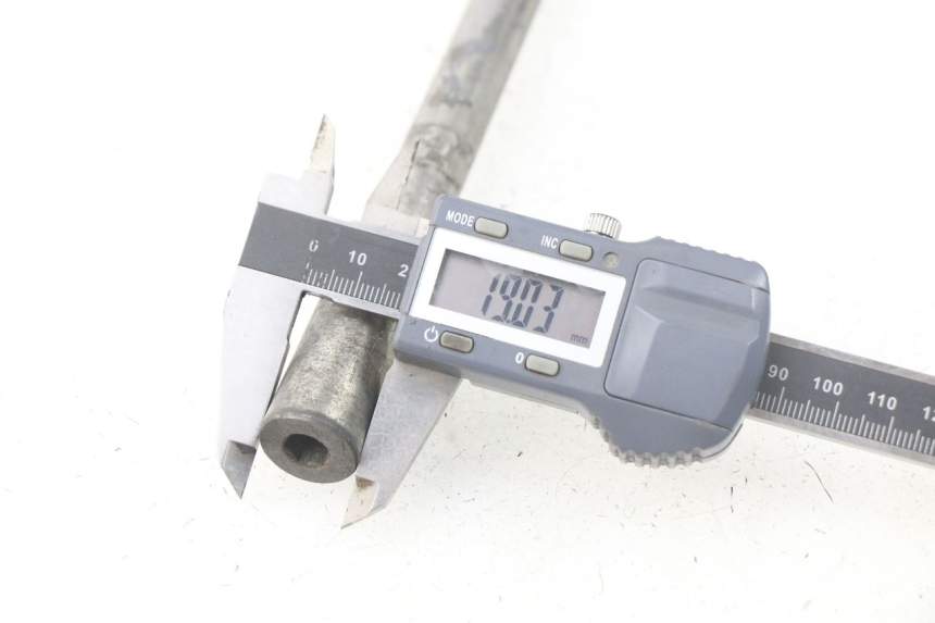 photo de VORDERRADACHSE PEUGEOT ELYSTAR 125 (2002 - 2007) - Alternative Perspektive